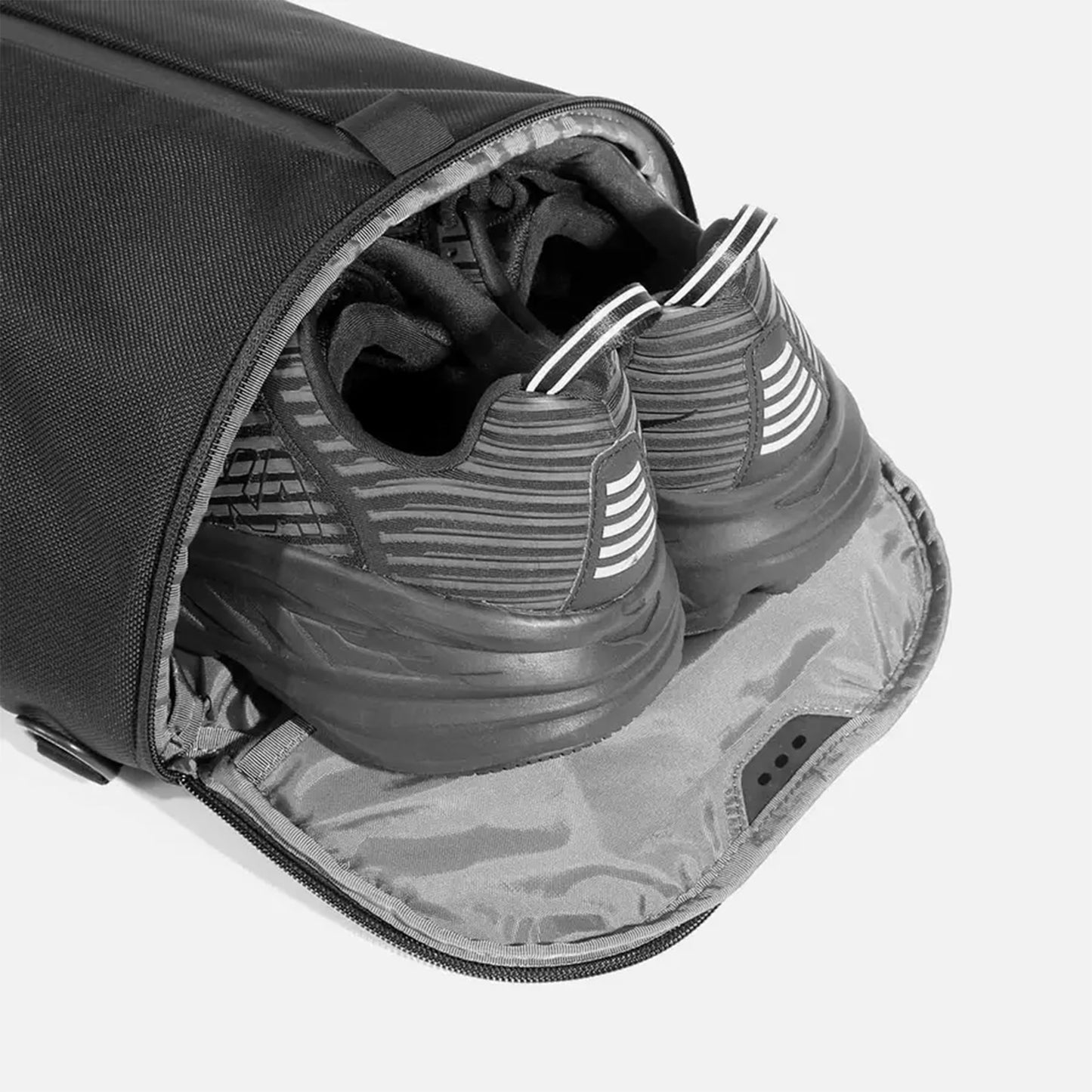 Senn Sling Bag